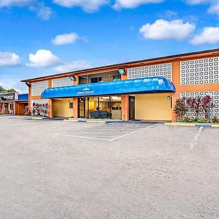 Airport Inn Tampa Eksteriør billede