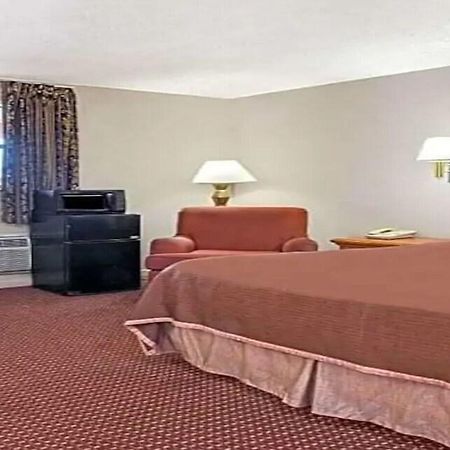 Airport Inn Tampa Eksteriør billede
