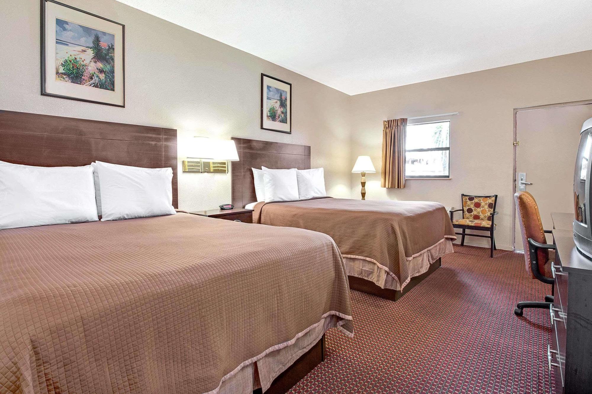 Airport Inn Tampa Eksteriør billede