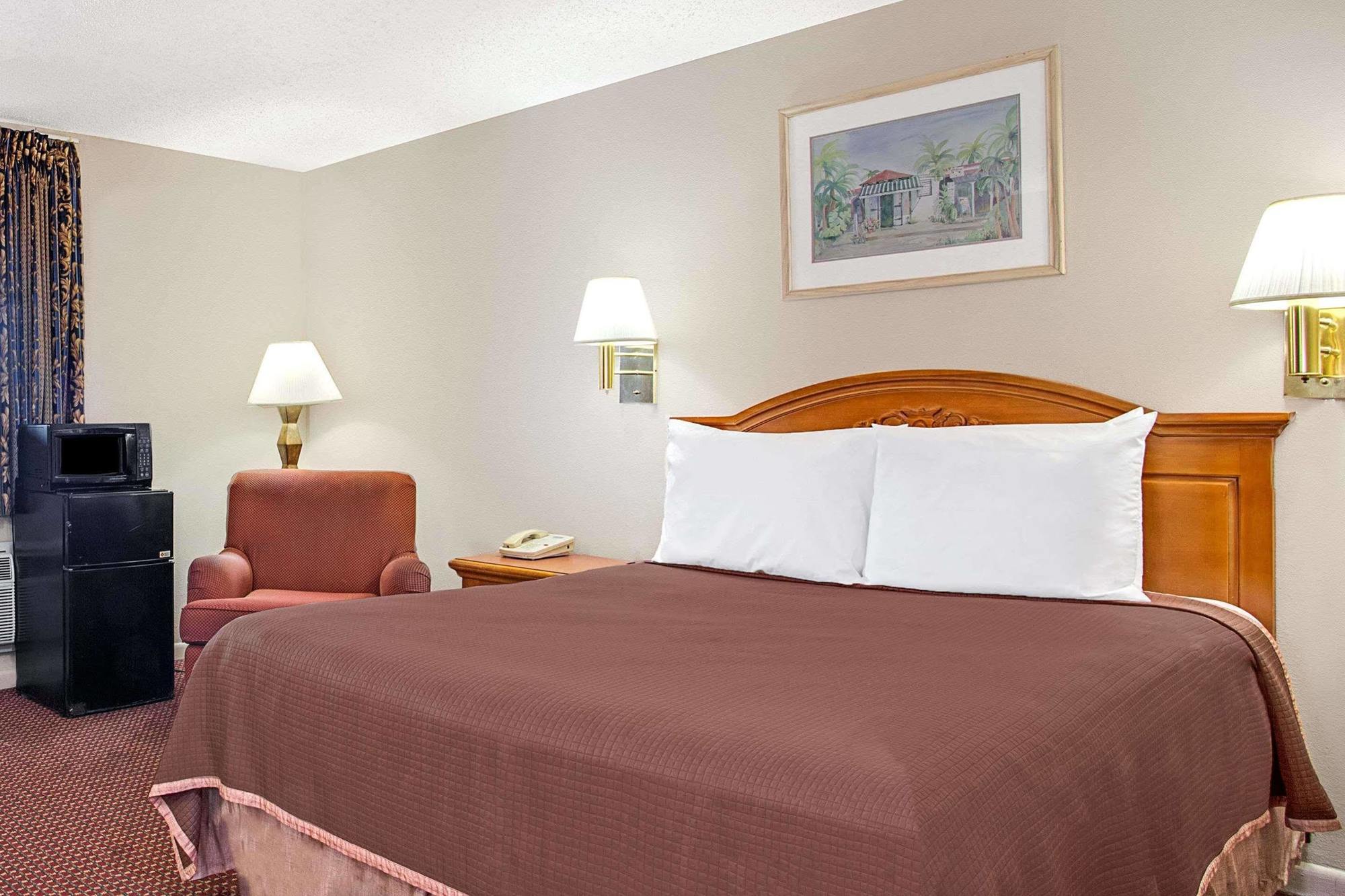 Airport Inn Tampa Eksteriør billede