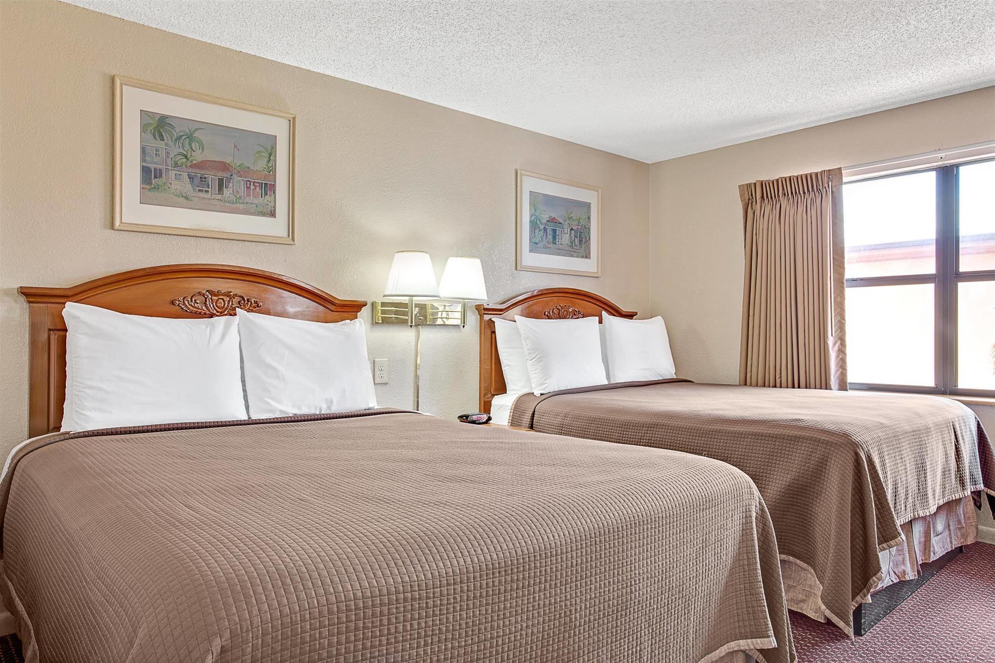 Airport Inn Tampa Eksteriør billede