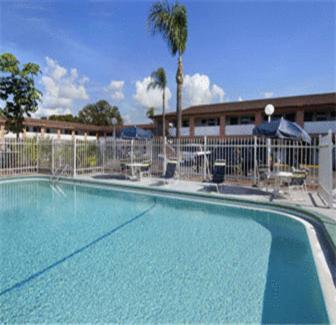 Airport Inn Tampa Eksteriør billede